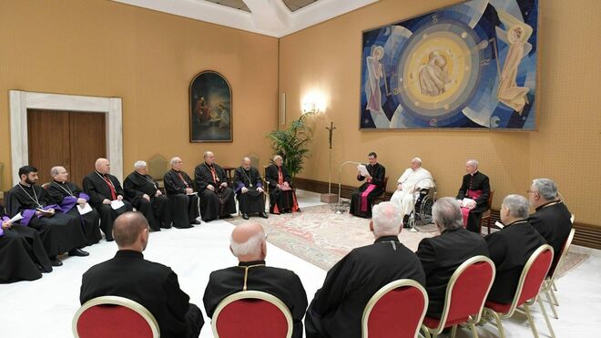 Francisco, con los miembros de la Iglesia católica armenia