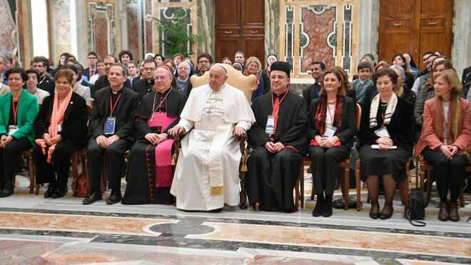 Encuentro de Francisco con miembros del congreso