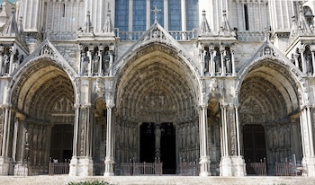 chartres