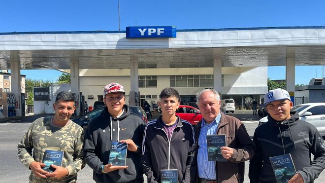 Estación de servicio donde arranca la novela