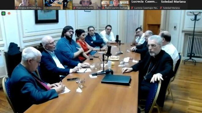 Monseñor Luis Marín de San Martín OSA .Rueda de prensa en Buenos Aires