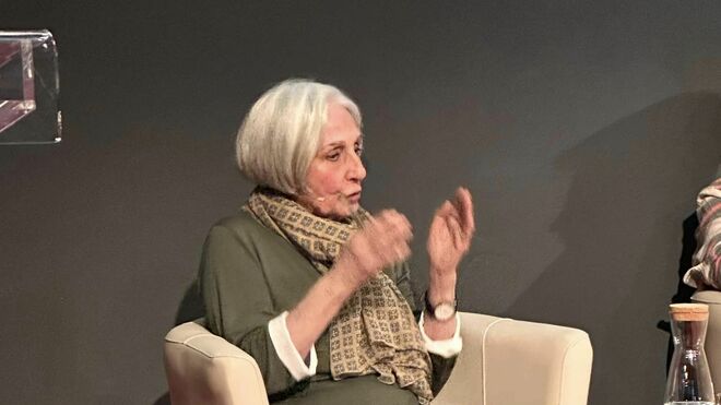 Amparo Lasheras: “Creo que la Iglesia institucional pasa de la izquierda”