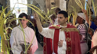 Padre Ariel Suárez