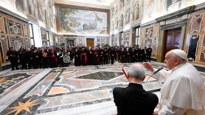 El Papa, con los sacerdotes latinoamericanos