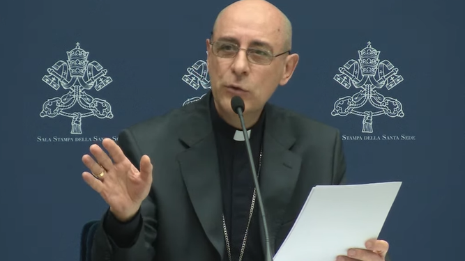 Tucho Fernández, durante la presentación del documento