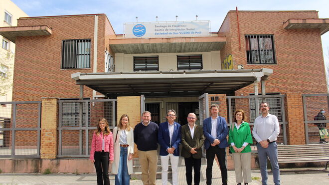 José Fernández visita el Comedor Social Santiago de Masarnau