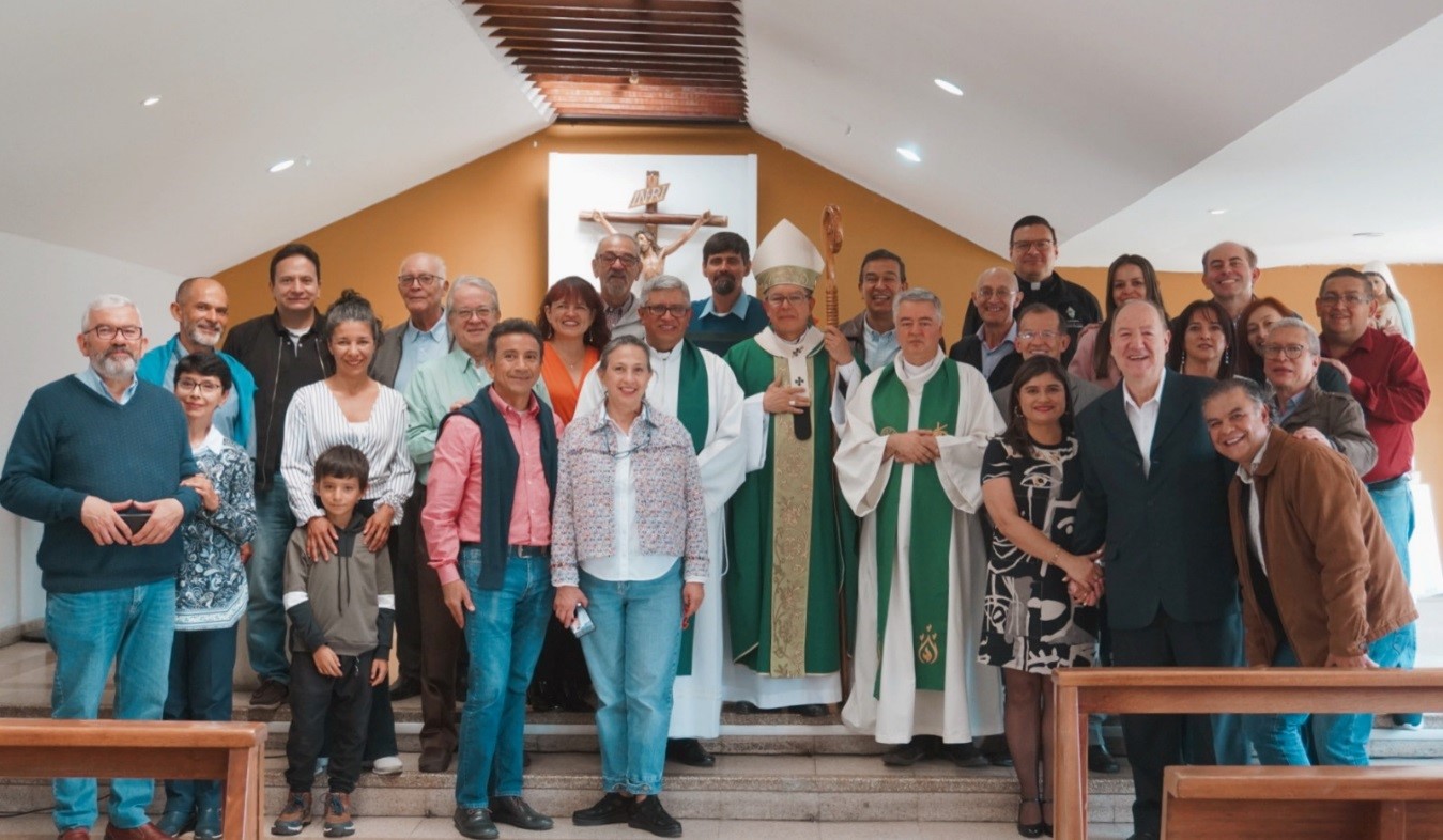 4 encuentro sacerdotes con familia