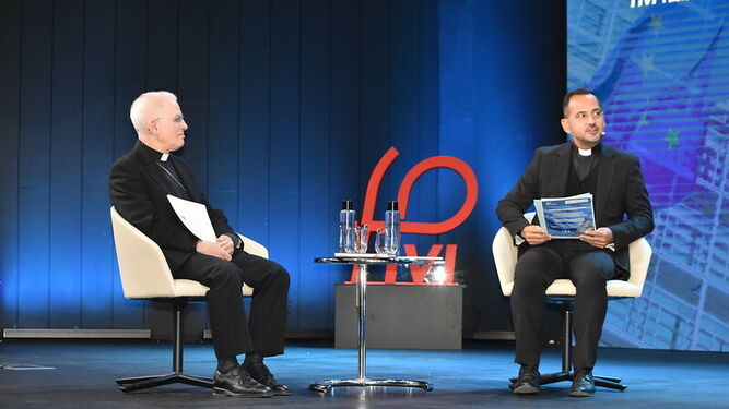 Mariano Crociata, junto a Rafael Vázquez