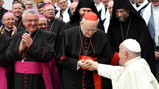 Papa recibe a un grupo de peregrinos húngaros