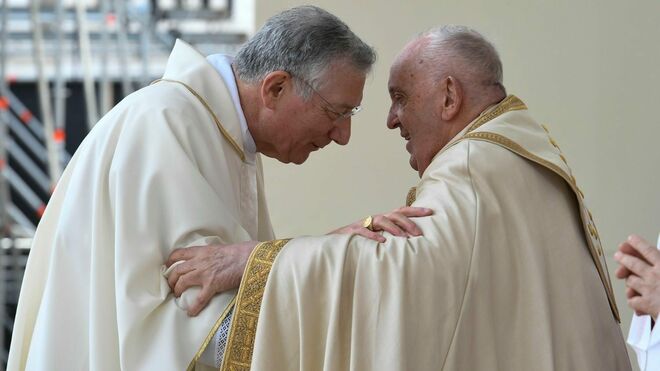 Saludo de Francisco y Moraglia