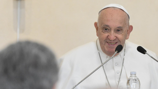 El Papa se reúne con 100 sacerdotes del centro de Roma