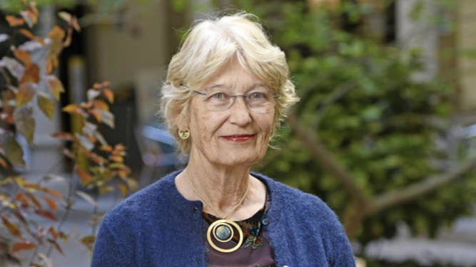 La doctora Susan Webb