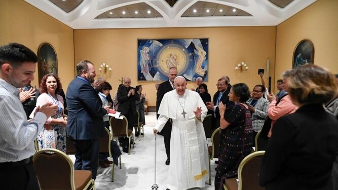 El Papa, con un grupo de empresarios y trabajadores