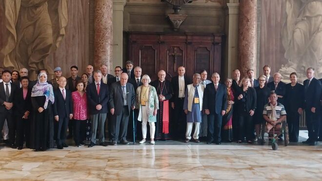 Los premios Nobel en el Vaticano durante el primer Encuentro Mundial de la Fraternidad Humana, en 2023