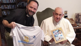 El padre Viola con el Papa