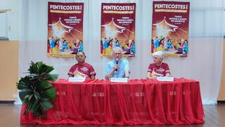 Presentación de la Fiesta de Pentecostés