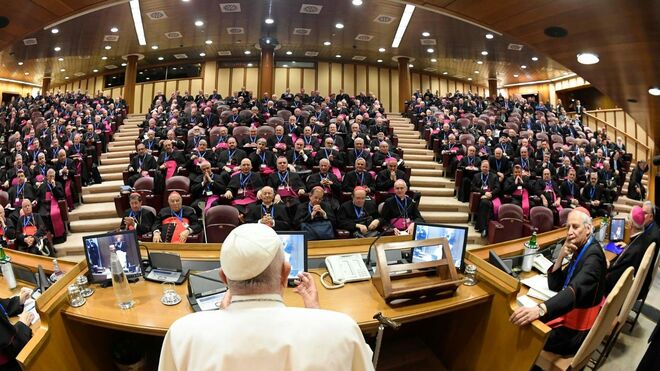 Francisco inaugura la 79 Asamblea de la CEI