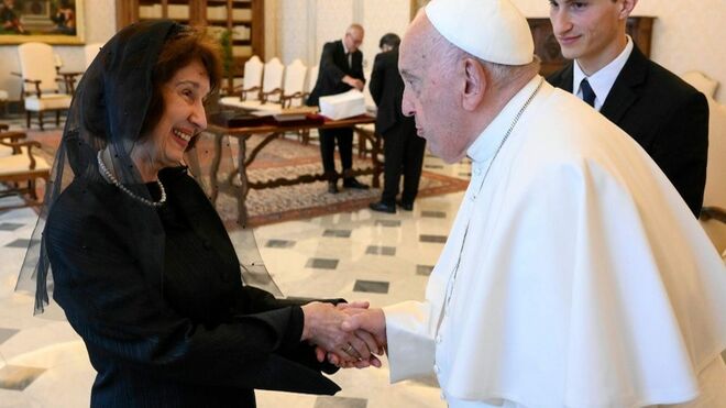 Francisco recibe a Gordana Siljanovska-Davkova