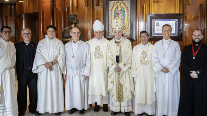 El cardenal Aguiar