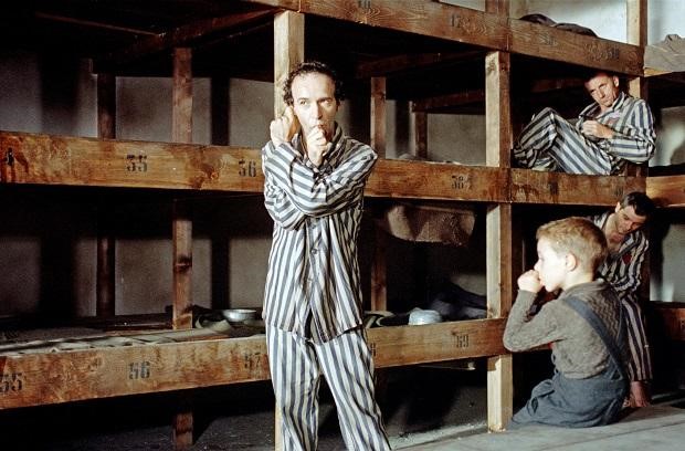 Guido y Josue en el dormitorio