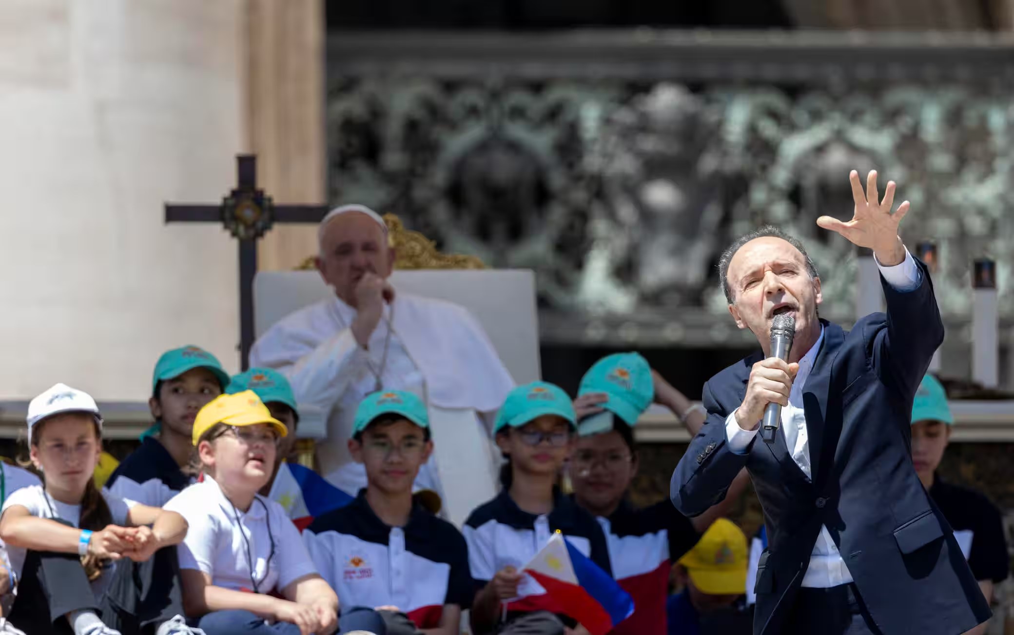 Monologo de Benigni en Plaza san Pedro