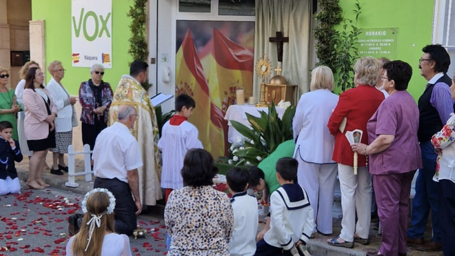 Bendición del altar de VOX en Náquera