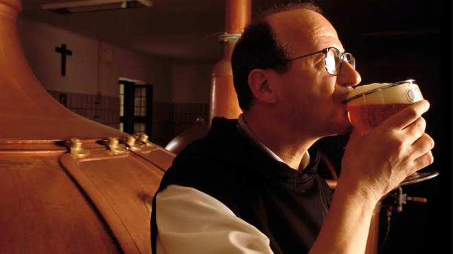 Desde la cerveza hasta el champagne: las bebidas alcohólicas que nacieron en un convento