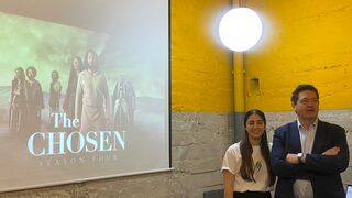 Paula Vega y Eduardo Escudero presentaron la cuarta temporada de 'The Chosen'