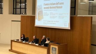 Parolin, durante la presentación de la tesis de Giussani