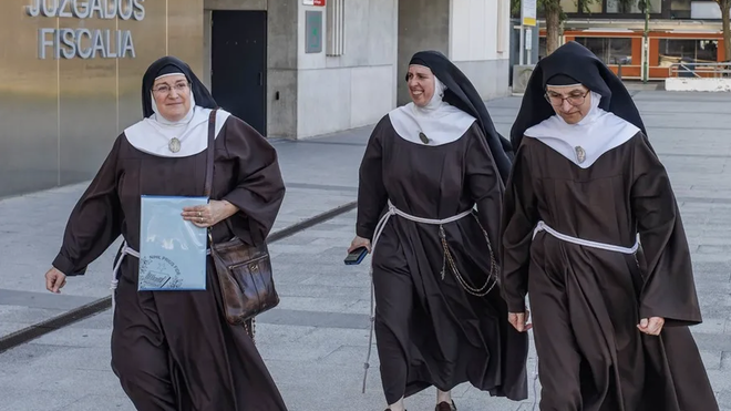 Las clarisas, el día que interpusieron la denuncia contra Iceta