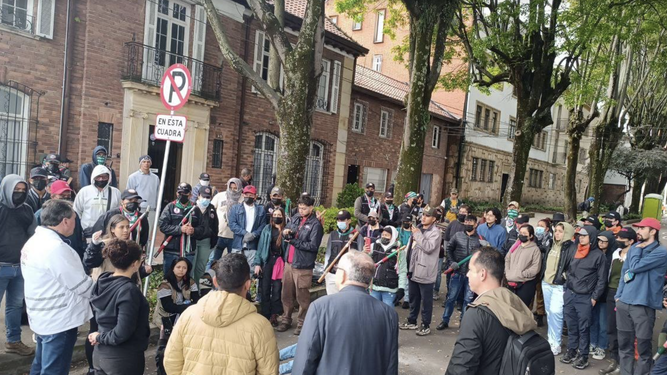 Indígenas ante Nunciatura de Bogotá