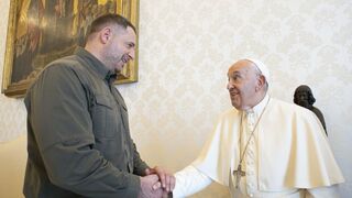 El Papa, con Yermak