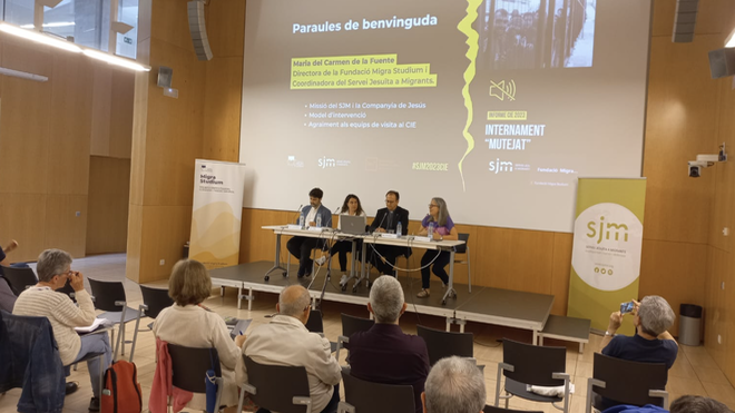 Presentación del 14 informe del SJM sobre los CIE