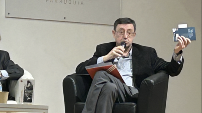 Antonio Ávila, en la presentación de su libro sobre Martín Velasco