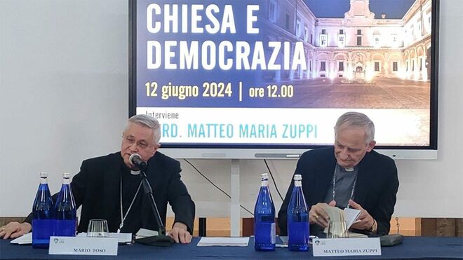 EL Cardenal Matteo Maria Zuppi en la presentación del volumen "Iglesia y democracia"