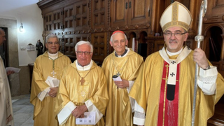 El patriarca latino, cardenal Pizzaballa, con el cardenal Zuppi