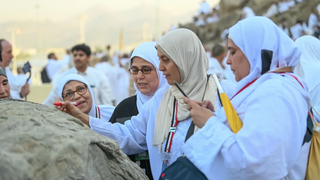 Peregrinos en el monte Arafat