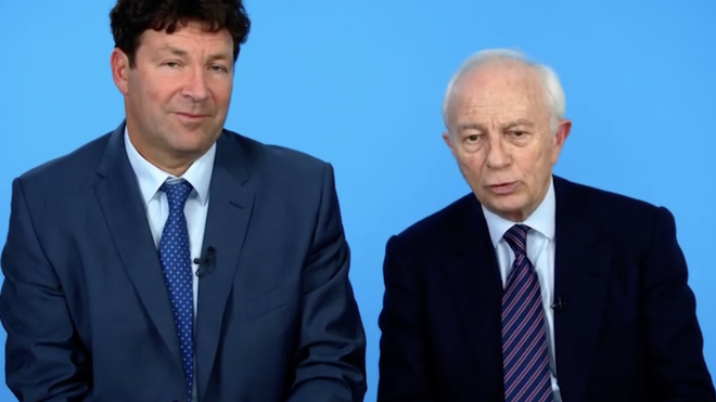 Olivier Bonnassies (izda) y Michel-Yves Bolloré