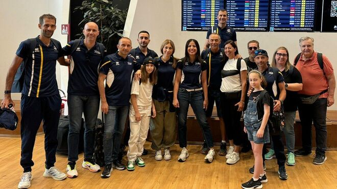 El grupo de Athletica Vaticana antes de partir