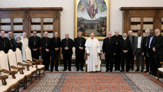 El Papa, con el Consejo Ordinario del Sínodo