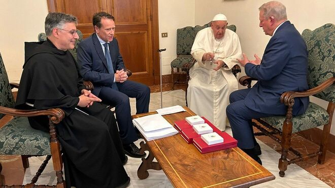 Francisco recibe a Al Gore