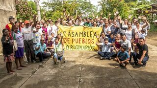 Los particiantes en la I Asamblea de los Pueblos Originarios