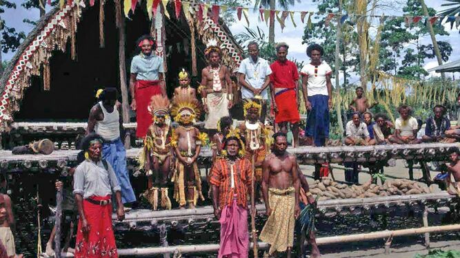 Primeras vocaciones nativas de Papúa Nueva Guinea