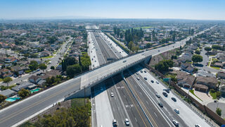 La I-405, construida por OHLA, recibe destacados premios de la industria de la construcción