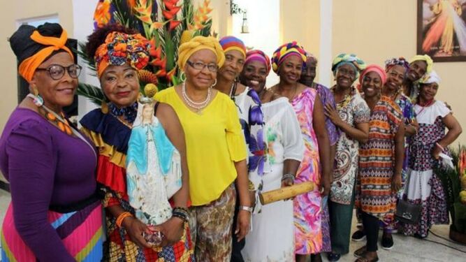 Mujeres católicas afroamericanas