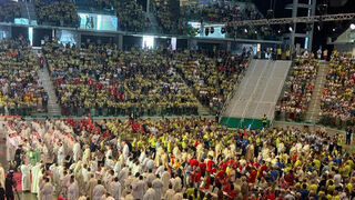 Eucaristía de monseñor Benavent en Turín