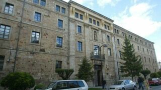 El obispo de Astorga traslada el seminario a Salamanca