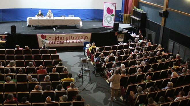 Fernando Rocha en los cursos de verano de la HOAC