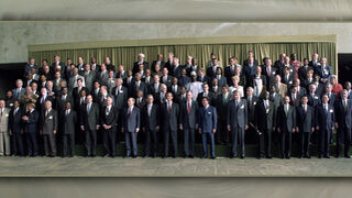Líderes mundiales en la 'Cumbre para la Tierra' en Río de Janeiro, Brasil, 13 de junio de 1992