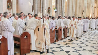 Cardenal Cobo y sacerdotes de Madrid